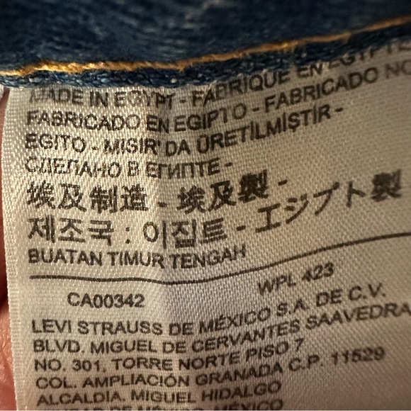 Levis 501 Lot 93 Big E Jeans Mens 36x34 Blue Button Fly Distressed Straight Fit - Picture 9 of 12